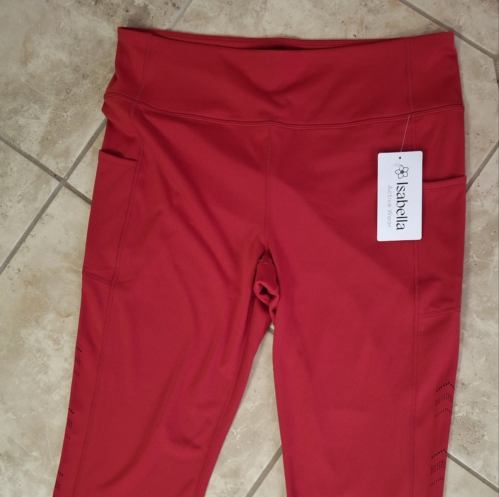 ISABELLA NWT 1x Women's Red Leggings